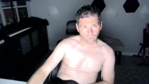 cuck_uu online show from October 2025 02:40:02 AM