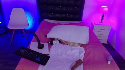 cuckoldlover69_ online show from January 2025 09:47:01 AM