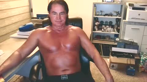 Snapshot of cucuforcocopuffs chatting on July 2026 04:47:02 AM Yup... kinda old but Stop in and say hello online show from July 2026 04:47:02 AM