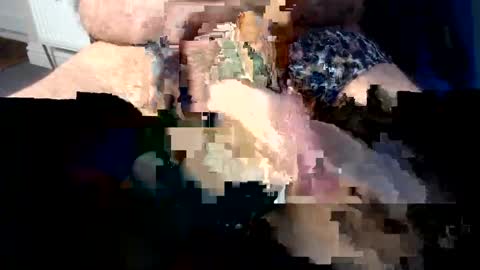 Snapshot of cucumberlad2018 chatting on December 2024 03:06:01 PM Tips WellCUM - Hot Bi Curious - ask Privates online show from December 2024 03:06:01 PM