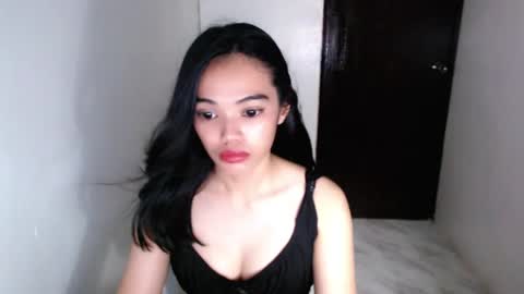 cuddlepunk_bubble online show from April 2026 08:57:02 PM