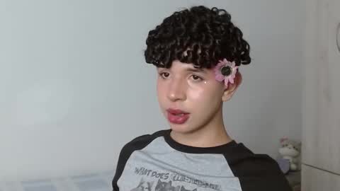 Cuddly online show from March 2025 03:45:02 PM