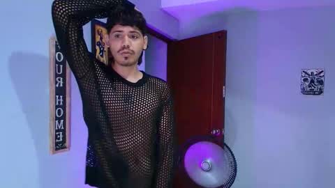 DAVID online show from April 2026 07:06:02 PM