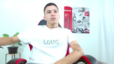 cumandres online show from October 2025 01:56:02 PM