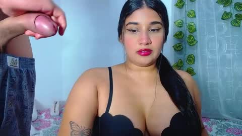Snapshot of cumb0y_squirtgirl chatting on March 2026 11:28:02 PM Pablo and emma online show from March 2026 11:28:02 PM
