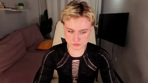 Ellio online show from May 2026 01:18:01 PM