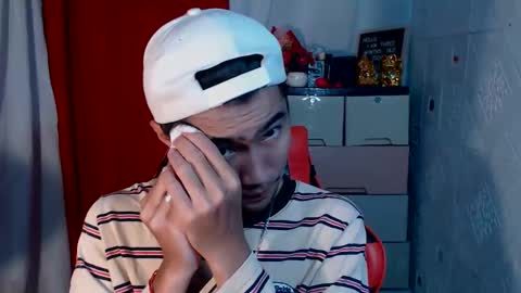 ask me online show from October 2025 12:33:02 AM