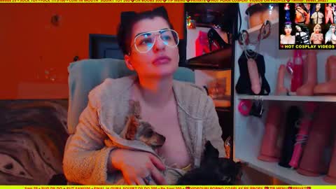 cuminmenowbby online show from December 2024 07:37:02 PM
