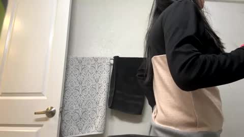 Snapshot of cumontae chatting on December 2024 06:26:02 AM Pussy whipped babyboy online show from December 2024 06:26:02 AM