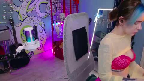 CUMpotikEve online show from April 2026 03:24:02 AM