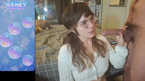 Snapshot of cumslutpawg chatting on January 2025 03:28:02 PM cumslutpawg online show from January 2025 03:28:02 PM