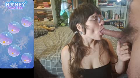 Snapshot of cumslutpawg chatting on January 2025 06:49:02 PM cumslutpawg online show from January 2025 06:49:02 PM