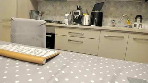 Snapshot of cuplu29 chatting on September 2025 08:19:01 PM maria alex online show from September 2025 08:19:01 PM