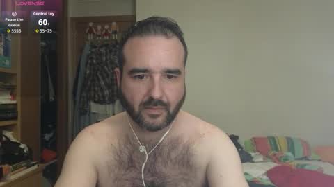 curiosillo1983 online show from October 2025 02:04:02 PM