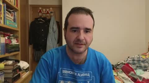 Snapshot of curiosillo1983 chatting on April 2026 05:30:01 PM curiosillo1983 online show from April 2026 05:30:01 PM