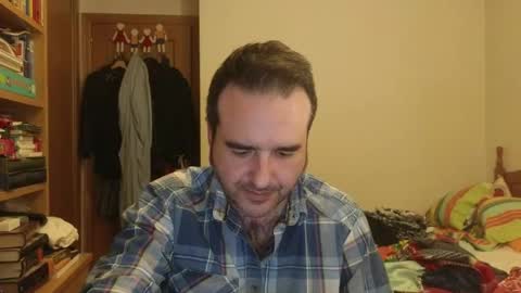Snapshot of curiosillo1983 chatting on May 2026 03:30:01 PM curiosillo1983 online show from May 2026 03:30:01 PM