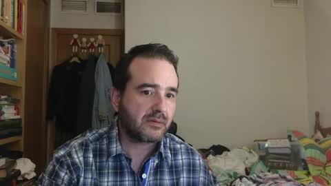Snapshot of curiosillo1983 chatting on May 2026 04:26:02 PM curiosillo1983 online show from May 2026 04:26:02 PM