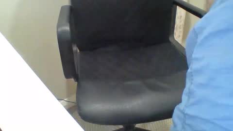 Snapshot of curious_aussie11 chatting on December 2024 06:35:01 AM Carl online show from December 2024 06:35:01 AM