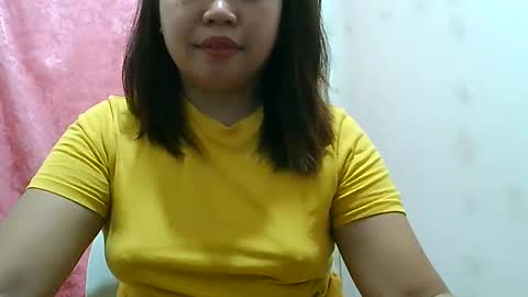 curious_girl247 online show from February 2025 05:12:02 AM