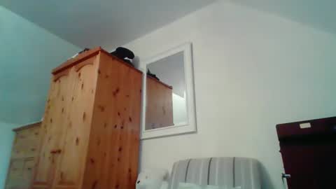 Snapshot of curiousax77 chatting on October 2025 12:13:02 PM curiousax77 online show from October 2025 12:13:02 PM