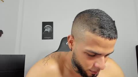 curtis_blake online show from October 2025 01:06:02 AM