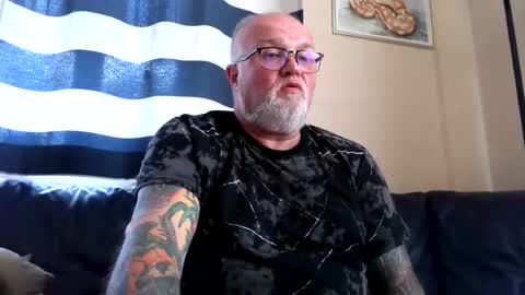 Snapshot of curtus14 chatting on July 2026 03:07:01 PM curtus14 online show from July 2026 03:07:01 PM