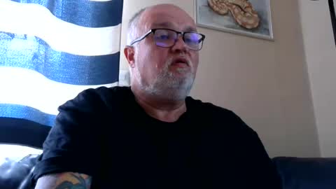 Snapshot of curtus14 chatting on July 2026 11:45:02 AM curtus14 online show from July 2026 11:45:02 AM