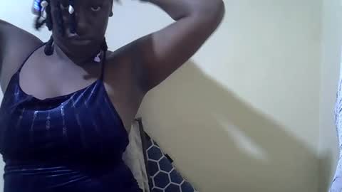 curvy_crush1 online show from April 2026 06:54:02 PM