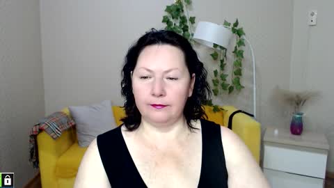 curvy_girlz online show from November 2025 04:07:01 PM
