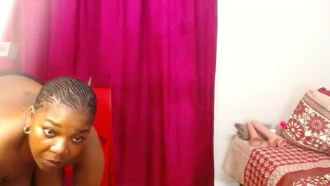 curvycutiexx94 online show from November 2025 06:29:01 PM