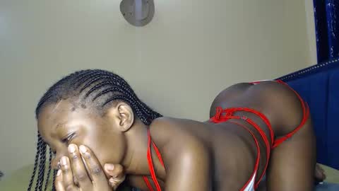 curvyjoan online show from October 2025 10:29:01 AM