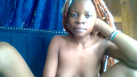 Snapshot of curvyjoan chatting on June 2026 02:33:01 PM curvyjoan online show from June 2026 02:33:01 PM