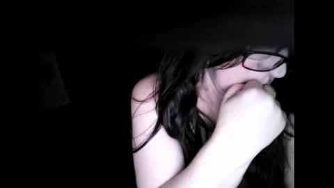 Milfmomma online show from October 2025 12:30:01 PM