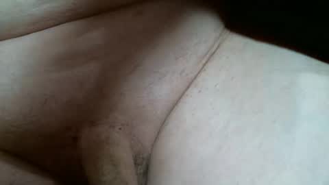 Snapshot of cutandwaxed2 chatting on April 2026 12:40:01 PM BI SMOOTH MATURE SUB online show from April 2026 12:40:01 PM