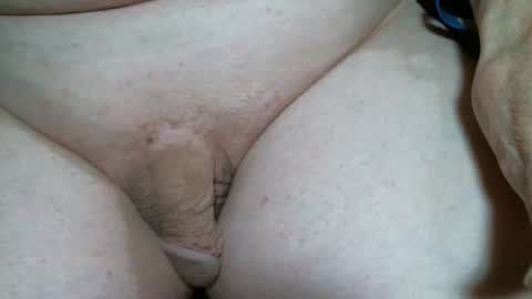 Snapshot of cutandwaxed2 chatting on May 2026 12:22:02 PM BI SMOOTH MATURE SUB online show from May 2026 12:22:02 PM