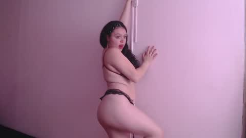 Snapshot of cute_angel_1 chatting on February 2025 05:44:02 AM cute_angel_1 online show from February 2025 05:44:02 AM