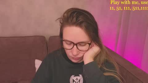 Everyday stream in the same time online show from November 2025 01:17:01 AM