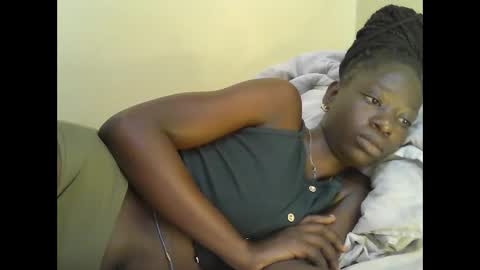 Snapshot of cute_doria chatting on January 2025 05:42:01 AM cute_doria online show from January 2025 05:42:01 AM
