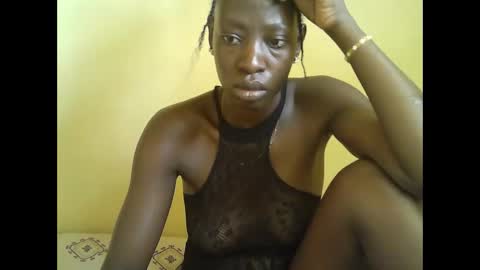 Snapshot of cute_doria chatting on February 2025 11:43:01 AM cute_doria online show from February 2025 11:43:01 AM