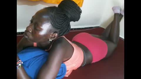 Snapshot of cute_doria chatting on September 2025 05:27:02 PM cute_doria online show from September 2025 05:27:02 PM