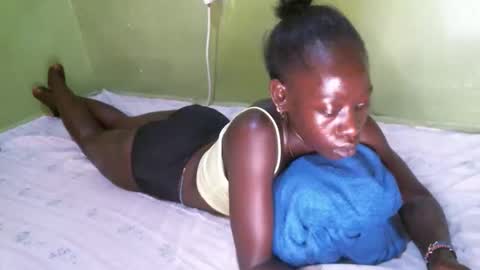 Snapshot of cute_doria chatting on October 2025 04:20:02 AM cute_doria online show from October 2025 04:20:02 AM