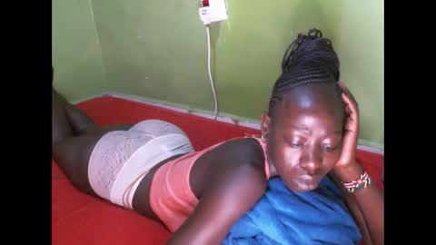 Snapshot of cute_doria chatting on October 2025 03:28:01 AM cute_doria online show from October 2025 03:28:01 AM