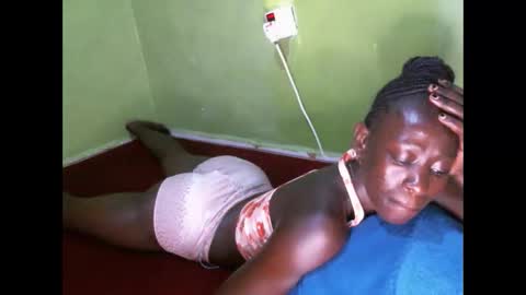 Snapshot of cute_doria chatting on October 2025 05:06:02 PM cute_doria online show from October 2025 05:06:02 PM