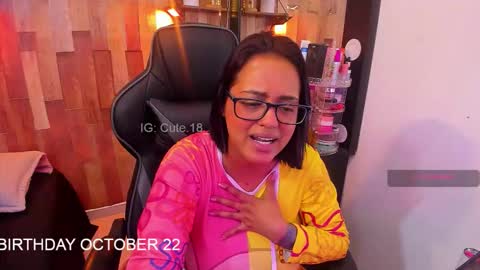    Independent Model online show from October 2025 12:00:01 AM