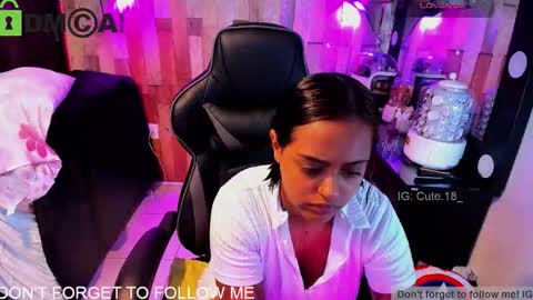    Independent Model online show from March 2026 08:45:02 PM