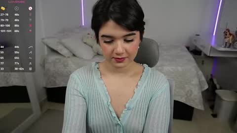 Cute online show from April 2026 05:24:02 PM