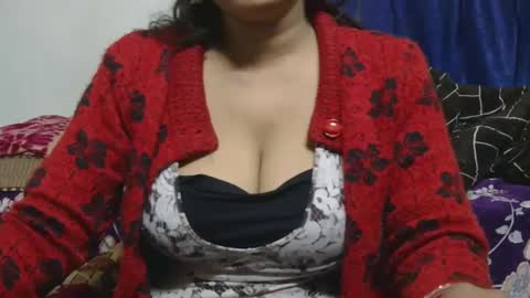 Snapshot of cute_kashmira99 chatting on February 2025 02:49:01 AM kashmira online show from February 2025 02:49:01 AM