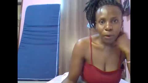 Snapshot of cute_lizah chatting on January 2025 07:43:01 AM cute_lizah online show from January 2025 07:43:01 AM