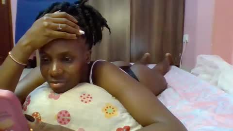 Snapshot of cute_lizah chatting on January 2025 06:05:02 PM cute_lizah online show from January 2025 06:05:02 PM