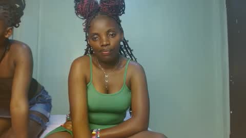 cute_lorna online show from March 2026 11:38:01 PM